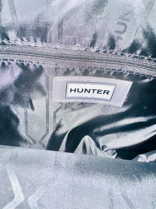 HUNTER WATERPROOF BLACK TOP CLIP BACKPACK UNISEX TRAVEL OFFICE SCHOOL main image 12